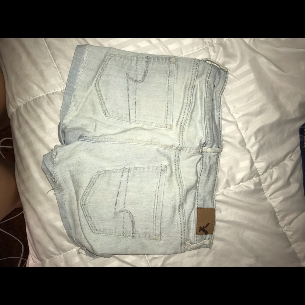 jean shorts from american eagle size 4